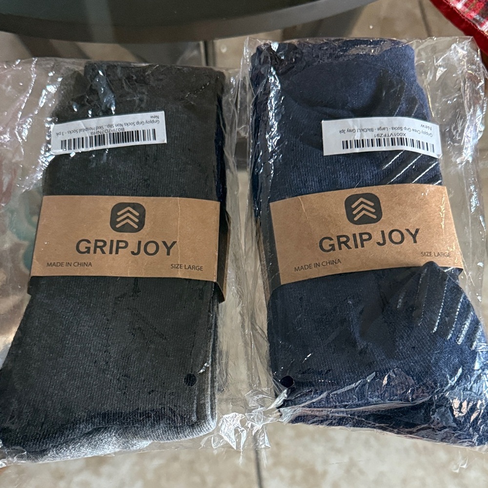 Men's Socks (5 pairs) blue, black and gray